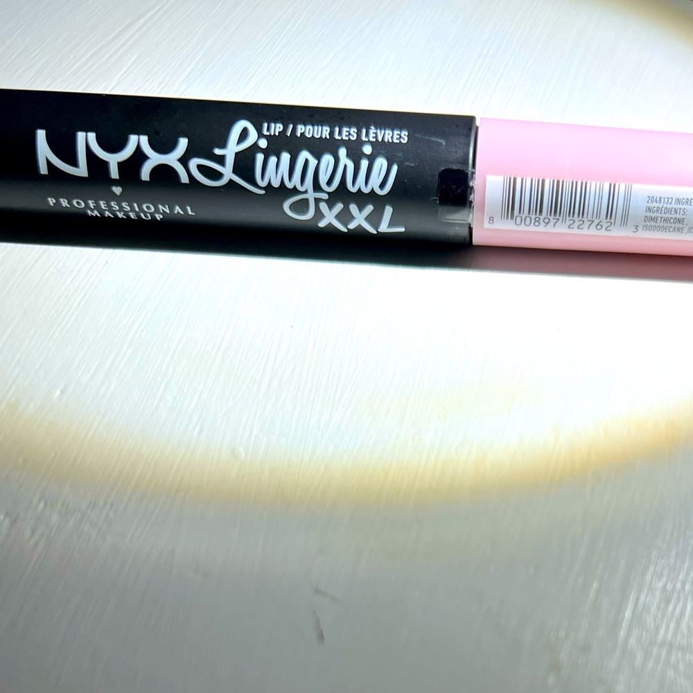 NYX Lingerie XXL Long Lasting Matte Lipstick